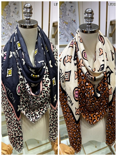 No.90138 Scarves and shawls 2021 LV  140*140cm  40% wool + 60% silk