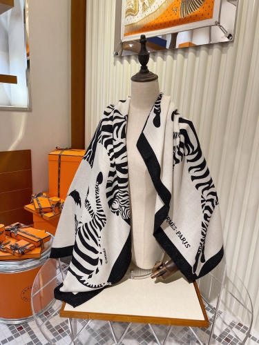 No.90148 Scarves and shawls 2021 Hermes  140cm*140cm  Silk cashmere imported silver