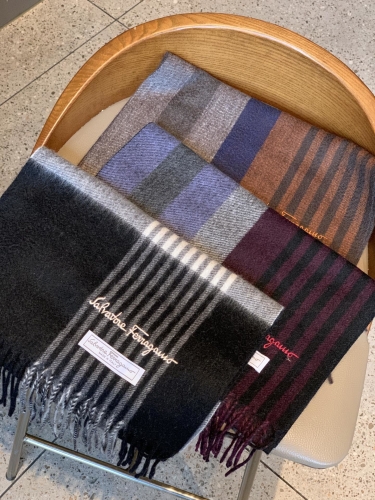 No.90179 Scarves and shawls 2021   Ferragamo  30*180cm  100% imported cashmere