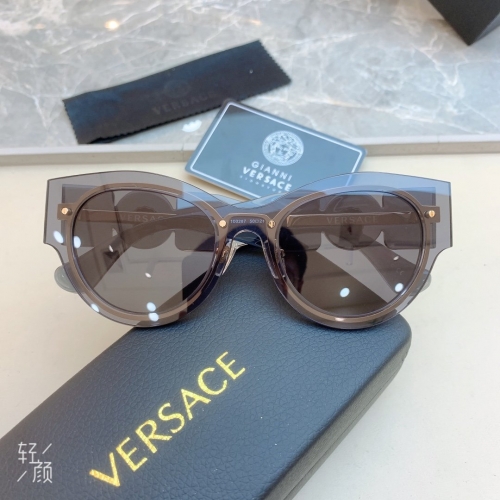 No.90223 Versace 2021 size：51-20-145 The perfect metal plating matches the crystal texture of the frame leg with the Medusa head