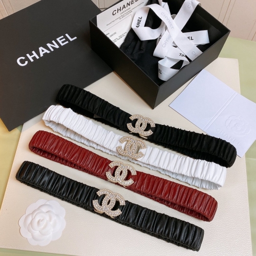 No.90276 Chanel 30mm  CALFSKIN imported from Italy Diamonds and Pearl Hardware