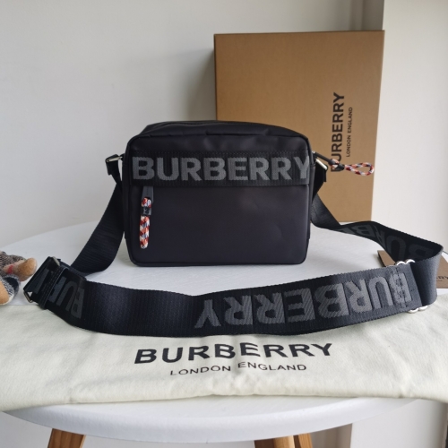 No.51029  BURBERRY  80115961   22*11*16.5cm  Rucksack