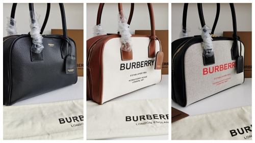 No.51118 BURBERRY  30 x 11 x 22.5cm   Bowling bag   Horseferry printed cotton canvas with Italian tanned smooth leather