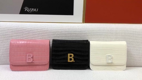 No.51225 Balenciaga  5880 19*14*7cm  BALEN   Box bag shoulder bag messenger bag Alligator print