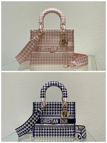 No.51257 DIOR 24cm  Five embroidered Houndstooth