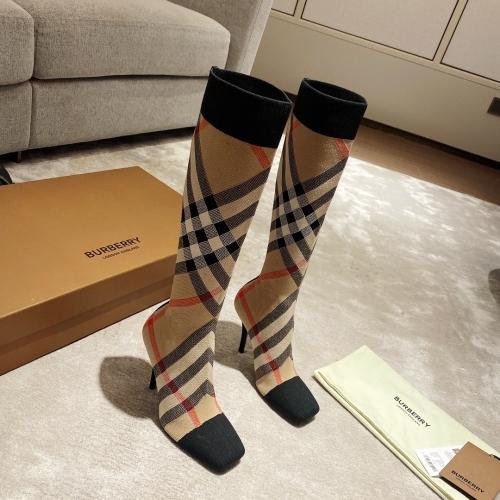 No .62352 Burberryy 10.5cm  size 34-41