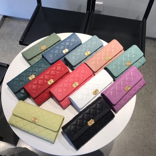 No. 51461  80283 19cm  Leboy series small grain ball grain leather new color Chanel new color snap buckle two fold Long Wallet