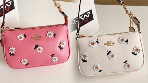 No. 51613   3356  19 *5 *12cm Daisy mahjong bag