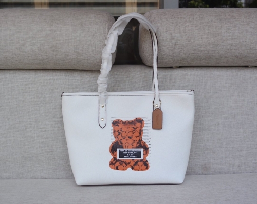 No. 52015  F78203  30*26*15cm  Violent bear series Tony shopping bag cowhide litchi pattern