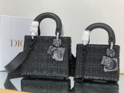 No. 52251   20x16.5x8cm  17 x 7.5x 14cm  Imported cowhide lady DIO R my ABC Black Diamond frosted buckle