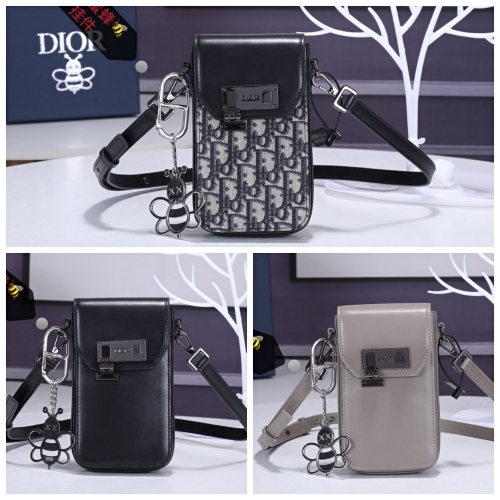 No. 52240   11 x 19 x 3 cm  Jacquard fabric / cow leather top layer, vertical handbag / messenger bag