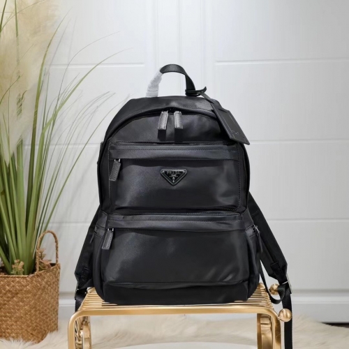 No.52470   0384-1  33*38*19cm  Backpack, Nylon + Leather