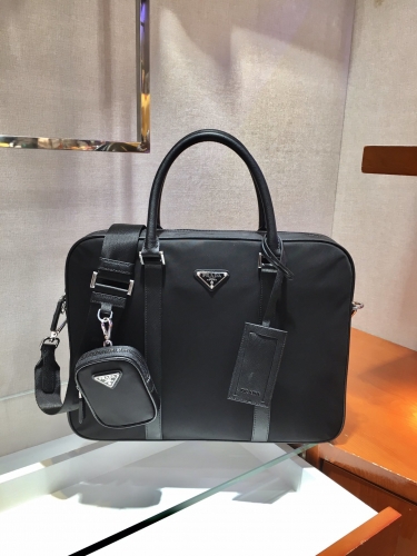 No.52545  2VE872  36*28*7cm  Briefcase, imported saffiano cross grain leather and nylon fabric