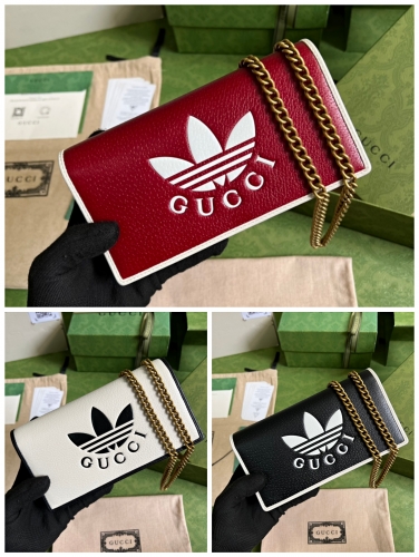 No.53032  621892   19*10*4cm  Adidasx Gucci co branded series, chain bag