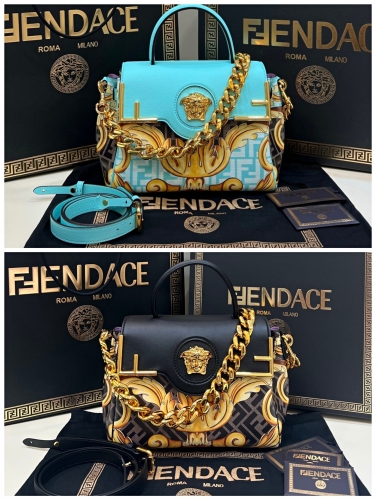 No.53031    8031  25*15*22cm   Versace and Fendi century are jointly popular, Medusa series