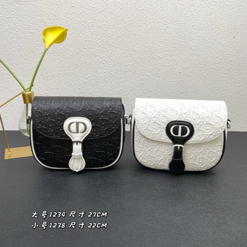 No.53407    1239   27*20*8cm   1238  22*18*7cm   Dior tofu bag, retro leather grain