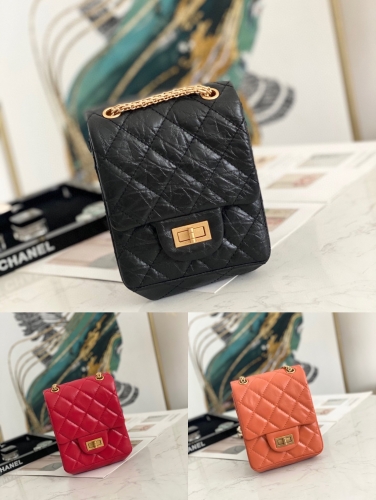 No.53591    AS1326    17*13.5*5.5cm   Vertical 2.55 replica phone bag,