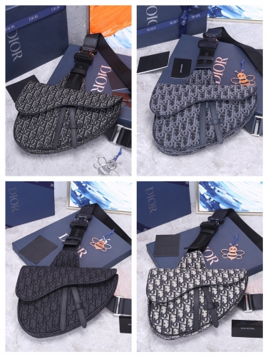 No.53531    93305   20*28.6*5cm    Saddle bag, black flower,