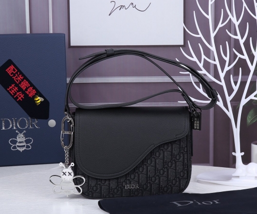 No.53568    1ADME130YKS_H10E    23*18*6cm   Built in inductive chip, mini black jacquard saddle shoulder bag,