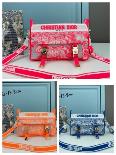 No.53641   1241   23*15*8cm   Postman bag,