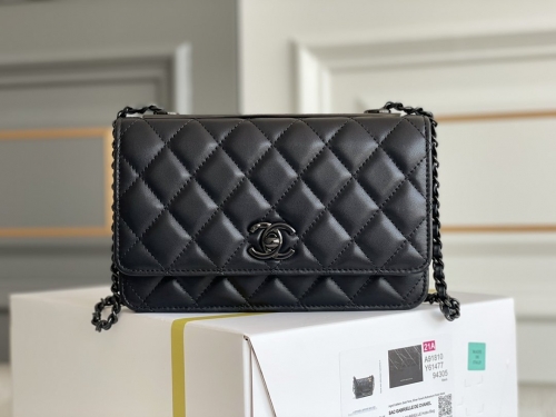 No.53756    19cm   22B Genuine platinum chip, chanel trendy cc woc so black series, original Italian Gaiera sheepskin