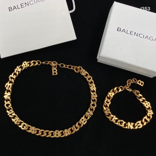 No.90487    BALENCIAGA