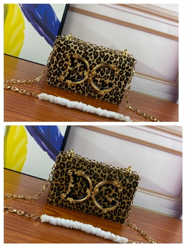 No.53998   BB6315   21*4*15cm  Cross body bag made of original order, imported raw material cowhide leopard pattern