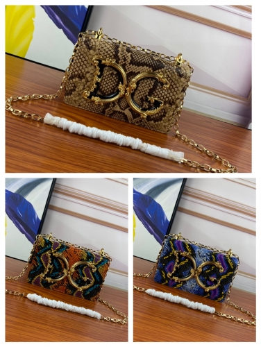 No.54000    BB6315 21*4*15cm  Cross body bag made of original order, imported raw material cowhide snake pattern