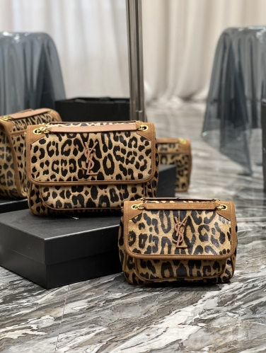 No.54064   633151   22*16.5*12cm   633158   28*20.5*8.5cm  Leopard series