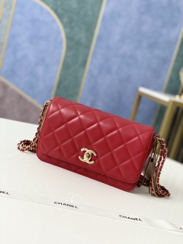 No.54137  TP  2051   21*14*7.5cm  Chain bag, imported calf leather