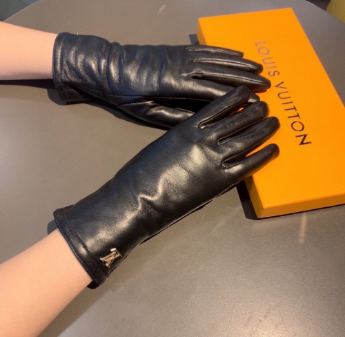 No. 90511   LV  size M L Sheepskin gloves