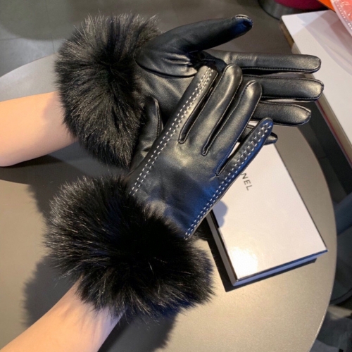 No. 90524  CHANEL size M L  Raccoon Dog Wool Sheepskin Touch Screen Gloves