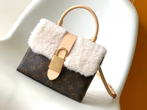 No.54248   M46318   21*17*8cm  Cashmere LOCKY BB handbag in autumn and winter 2022, Monogram canvas+cowhide