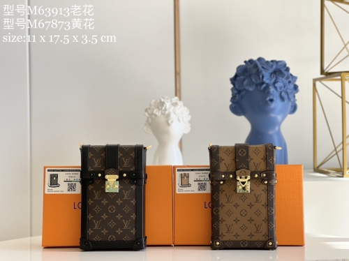 No.54243   M67873   M63913  11*17.5*3.5cm  Trunk Vertical Chain Mobile Bag, Monogram Reverse Canvas