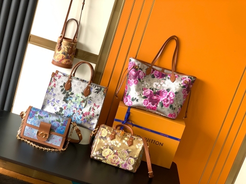 No.54275   M81724  13*17*9cm    M21317  25cm    M21352  31*28*14cm   M21233  34*28*15cm  colour printing,Monogram Empreinte cow leather