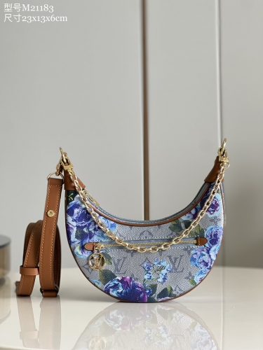 No.54512   M21183（ M81098 ）23*13*6cm  Moon bag series, Loop armpit bag, coated canvas, printed