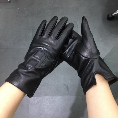 No. 90563   Hermes  size: M L Sheepskin gloves, 100% imported lambskin