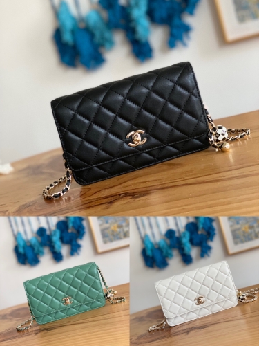 No.54744    81240   19cm  2022 counter synchronization latest version, Wallet on chain, small golden ball chain package