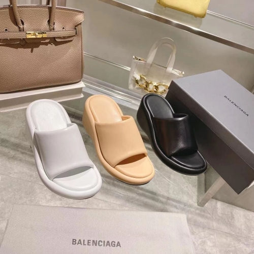 No.62820   BALENCIAGA   size 35-39    2023 summer new thick wedge heel slippers