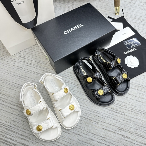 No.62967  Chanel size 35-41  23ss small incense velcro sandals,Waxed calfskin