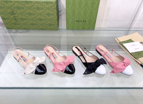 No.63051   GUCCI  size 35-41   Latest runway style, bow sandals