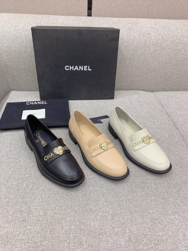 No.63068 CHANEL size 35-40   New love LOVE shoes, sheepskin upper