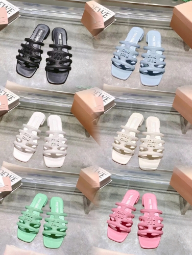 No.63346   MIU MIU size 35-41  2023SS Spring/Summer New Flat Lambskin Sandals