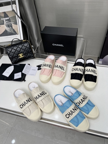 No.63344     CHANEL  size 35-41   2023 Early spring new style, medieval Chanel Velcro thick soled canvas slippers