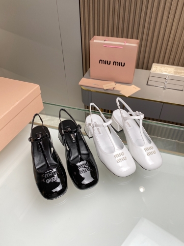 No.63371  MIU MIU size 34 -40  New Spring/Summer 2023, square toe thick heels, square buckle Mary Jane single shoes