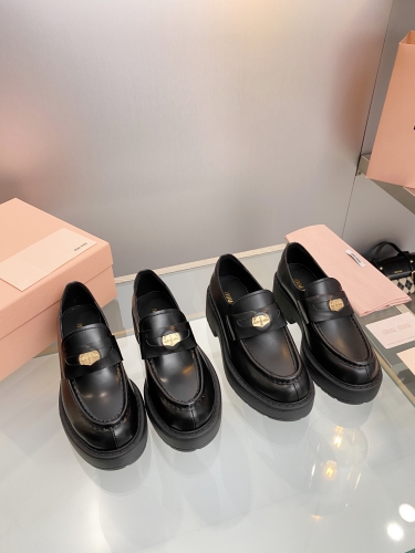 No.63361    MIU MIU size 34 -40   2023 Spring/Summer Upgrade Runway Coin Lefu Shoes