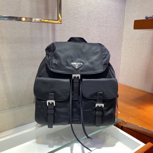 No.55195  2811    31*32*15cm  Backpack, imported parachute fabric+cross grain cowhide+top-level hardware