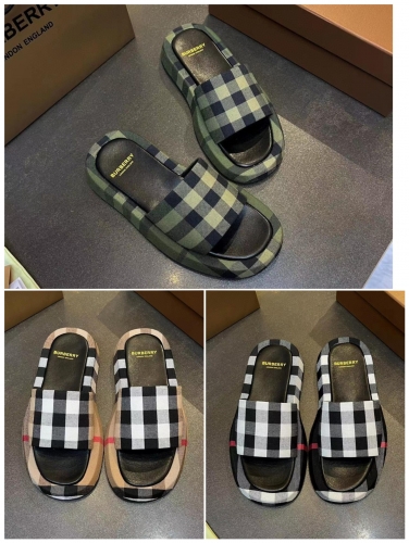 No.63502  size 35-45 Burberry embroidered plaid slippers, cotton and linen