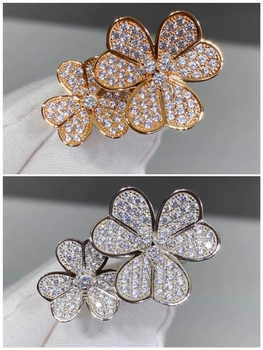 No.90674  Alloy V Gold Plated High Carbon Diamond Full Diamond Two Three petal Flowers Three petal Grass Rings