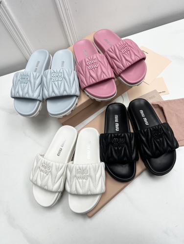 No.63625 size 35-40  MiuMiu2023ss Spring/Summer New Flat Sheepskin Sandals and Slippers